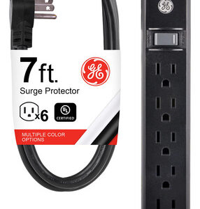 Regleta de Enchufes GE Negra, 6 Tomas, Cable 7 Ft, UL