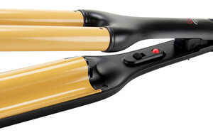 Chi Hierro De Cerámica Triple Ondulador Color Negro