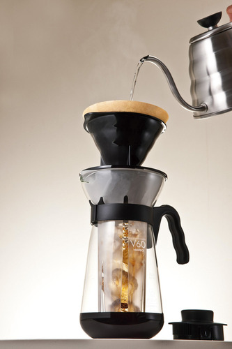 Hario V60 Fretta Cafetera Caliente Y Helada, 23.7 fl Oz, . Color Negro - Imagen 3